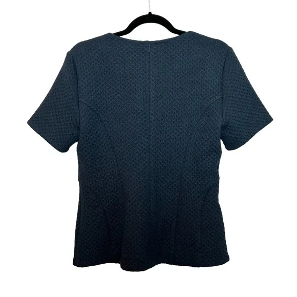 Ann Taylor Textured Knit Peplum Short Sleeve Top zippered Back Sz. M - Picture 3 of 13